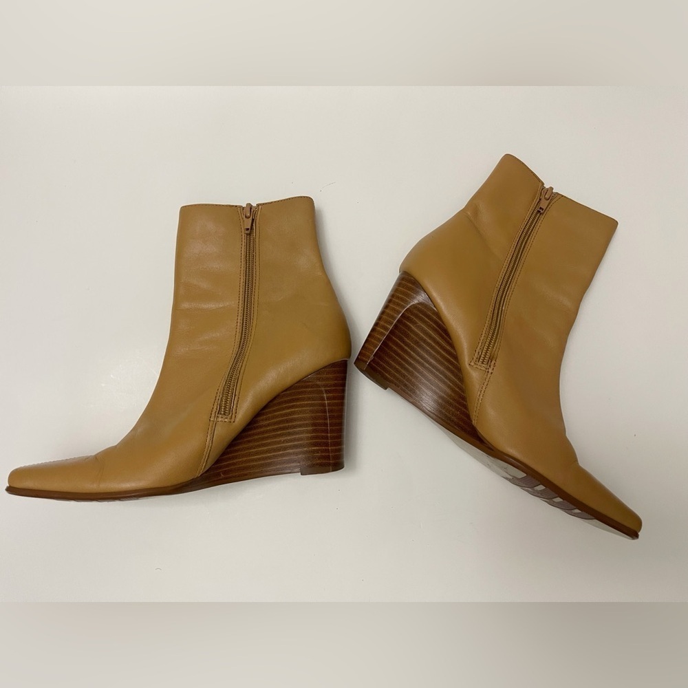 (sold)White Mountain Leather Wedge Heeled Boots Boho Chic Minimalist Casual Fall - Picture 12 of 14